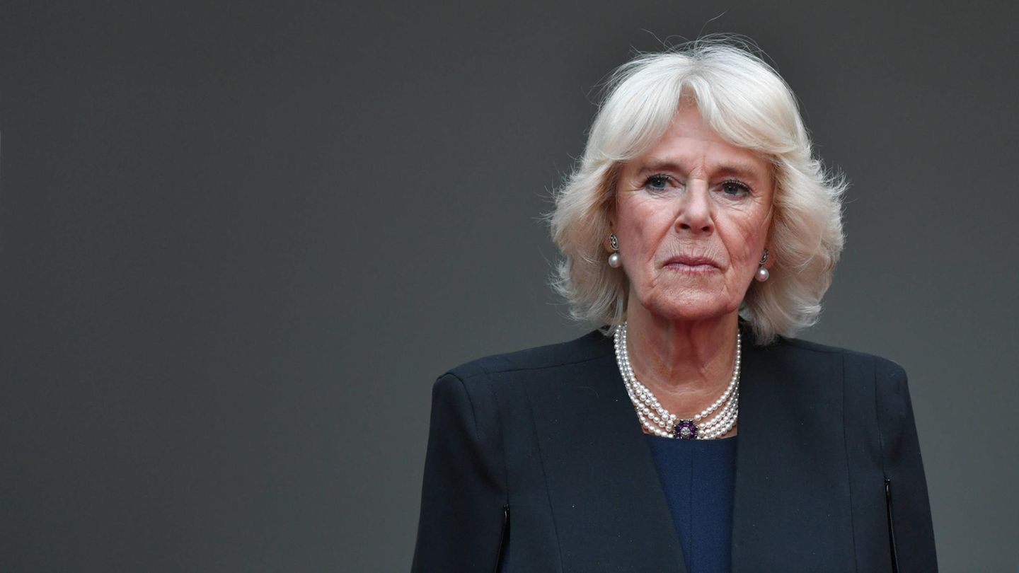 Königin Camilla Erschütternde Geheimnisse ihrer Familie enthüllt GALA.de
