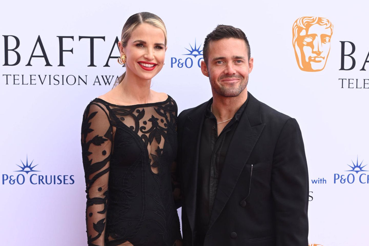 Spencer Matthews Doch keine Überdosis! Ehefrau Vogue entschuldigt sich GALA.de