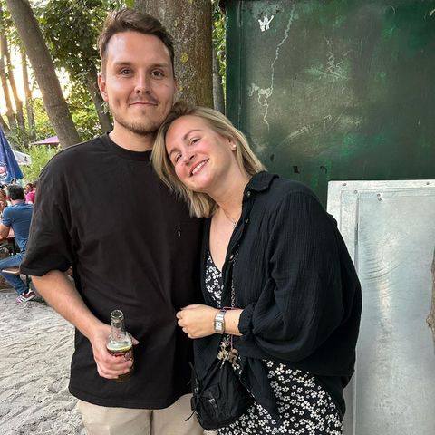 Laura Nowak (r.)