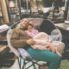 31. August 2023  Kate Hudson und Tochter Rani genießen ihren Mädels-Ausflug und damit "die letzten Tage eines wunderschönen Sommers", wie die Schauspielerin auf Instagram schwärmt. Die Fans freuen sich über die herzlichen Momentaufnahmen der beiden und lassen Kate jede Menge virtuelle Herzen da. 