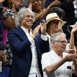 Jon Bon Jovi und seine Dorothea Hurley hingegen sind beim selben Spiel voller Begeisterung.