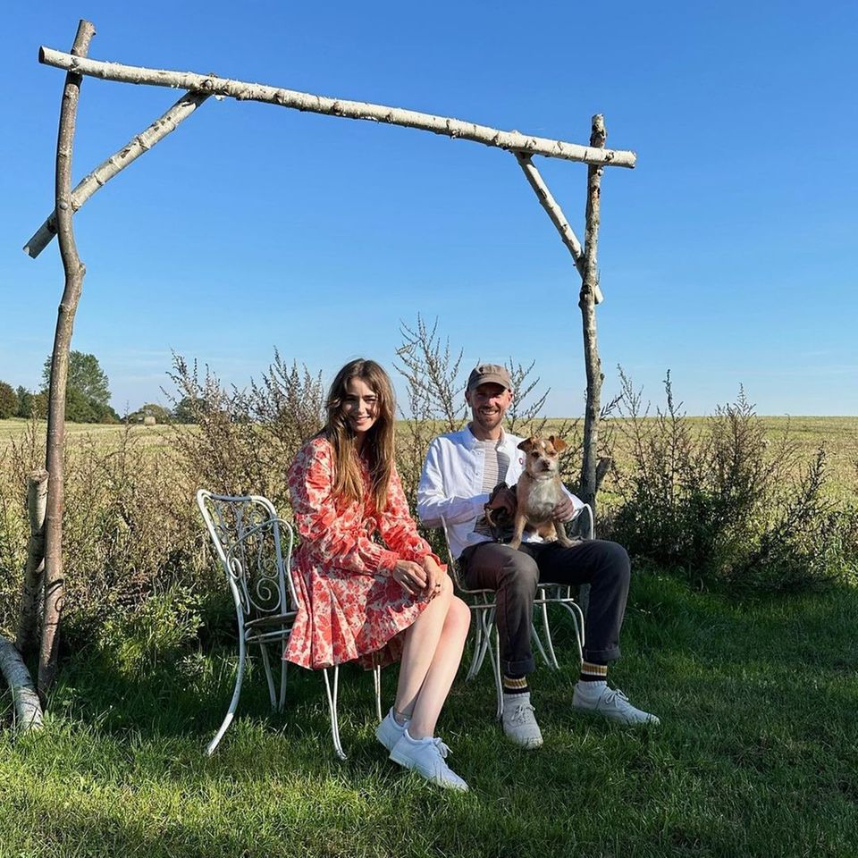 Outdoor: Lily Collins und Charlie McDowell