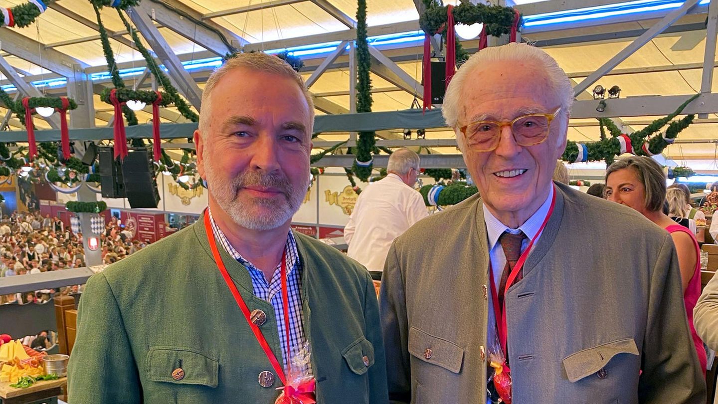 Franz-Herzog-von-Bayern-Seltener-Auftritt-mit-seinem-Partner-Thomas