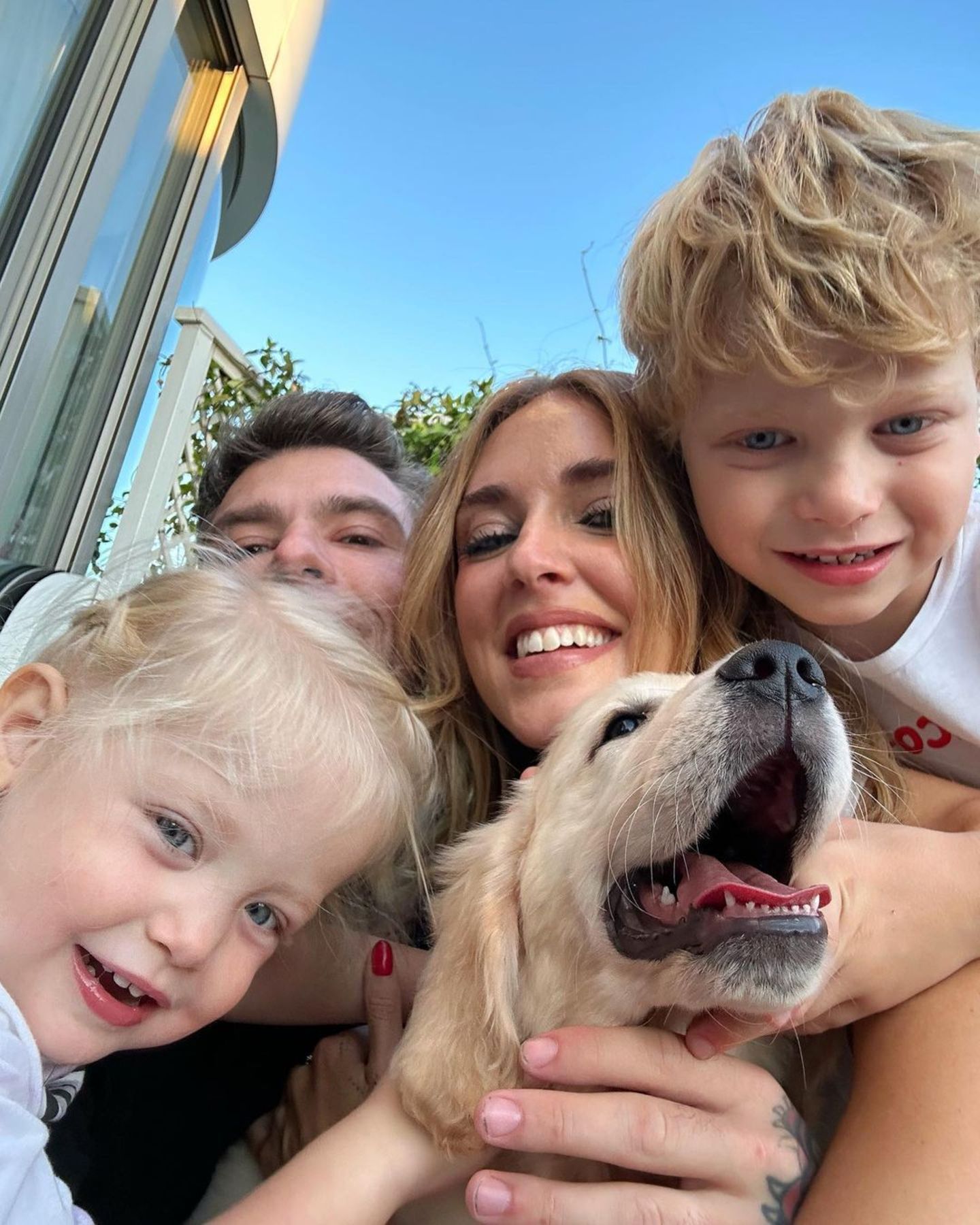 Hollywuff: Chiara Ferragni mit Familie und Hund