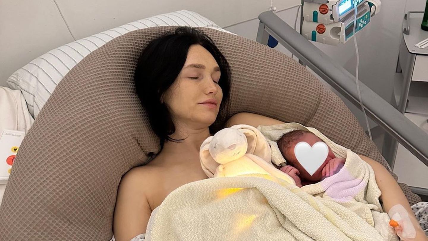 Anna Adamyan spricht erstmals über dramatische Geburt ihres Sohnes ...