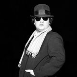 5. März 1982  Nach einer Drogenparty im Hotel Chateau Marmont in Hollywood stirbt "Blues Brothers"-Star John Belushi mit 33 Jahren an einem Mix aus Kokain und Heroin. 