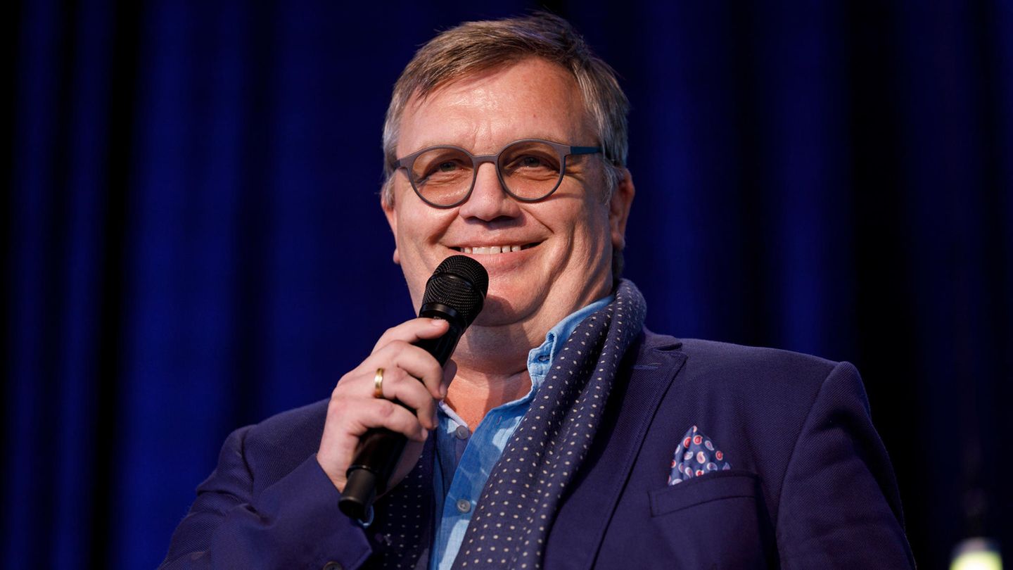 Hape Kerkeling: "Ich bin mehr Hobbyforscher als Tourist" | GALA.de