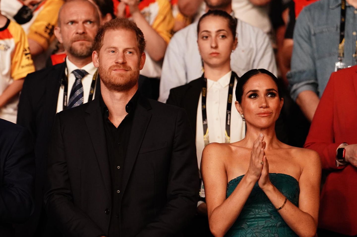 Prinz Harry + Herzogin Meghan: Scharfe Kritik Für Ihren Las-Vegas-Trip ...