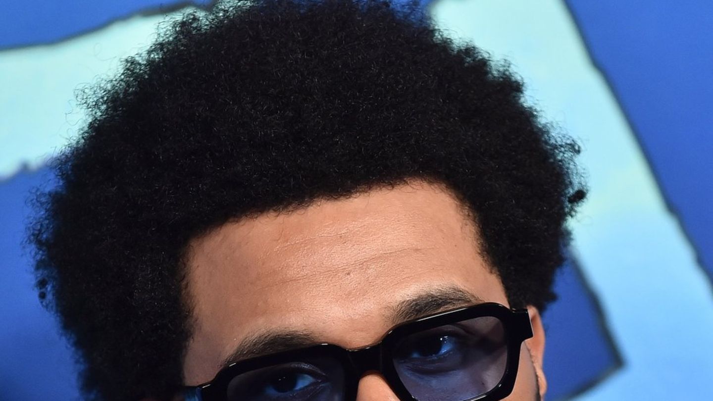 The Weeknd: Singer postpones stadium tour