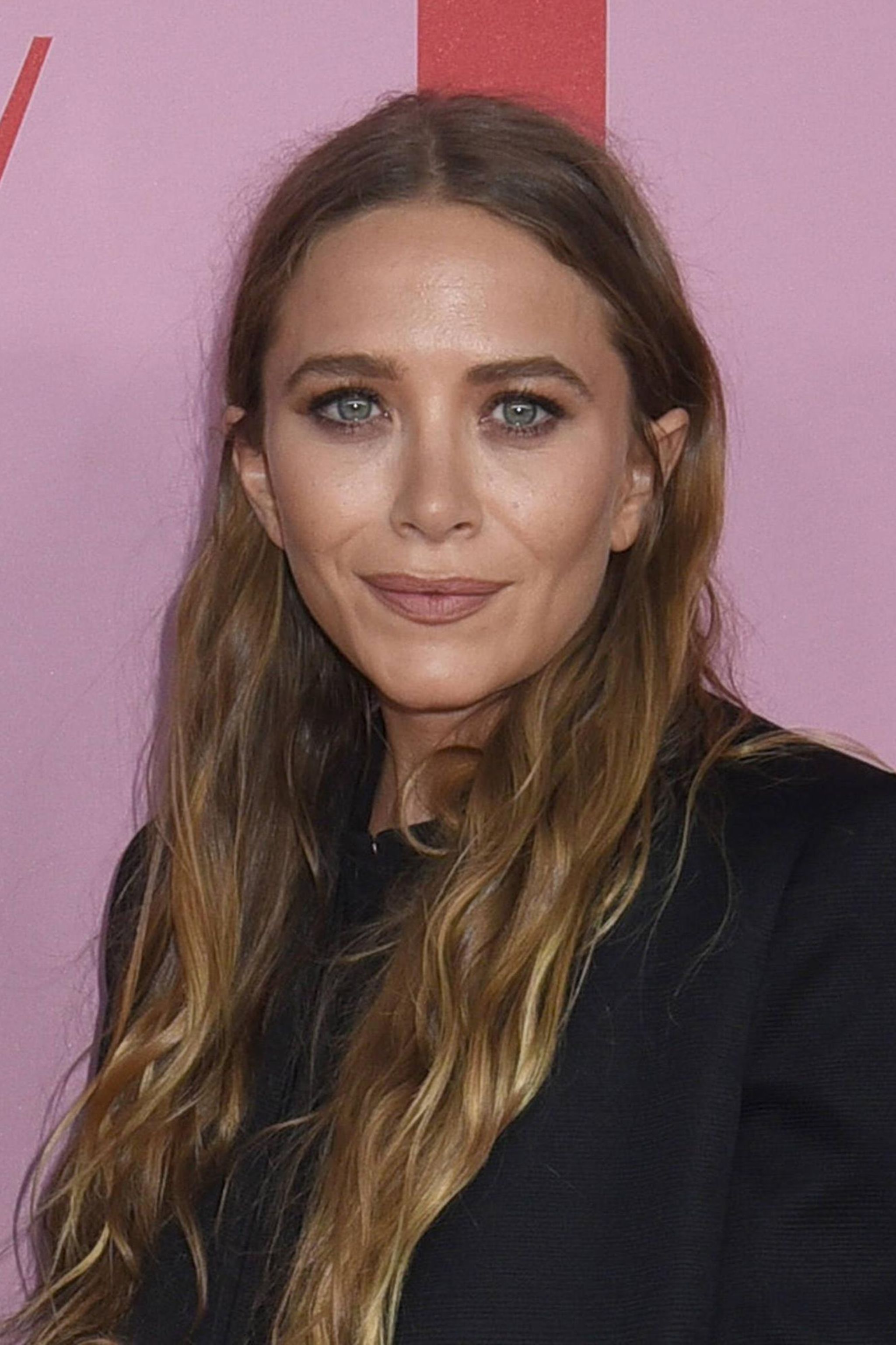 Mary Kate Olsens Haare Mary Kate Olsen Ihr Stil Wird Immer Schlimmer