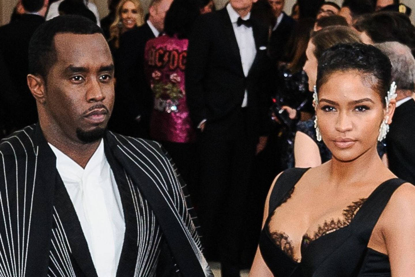 Singer Cassie?s lawyer speaks on Diddy?s home being�raided amid s3x trafficking claims.