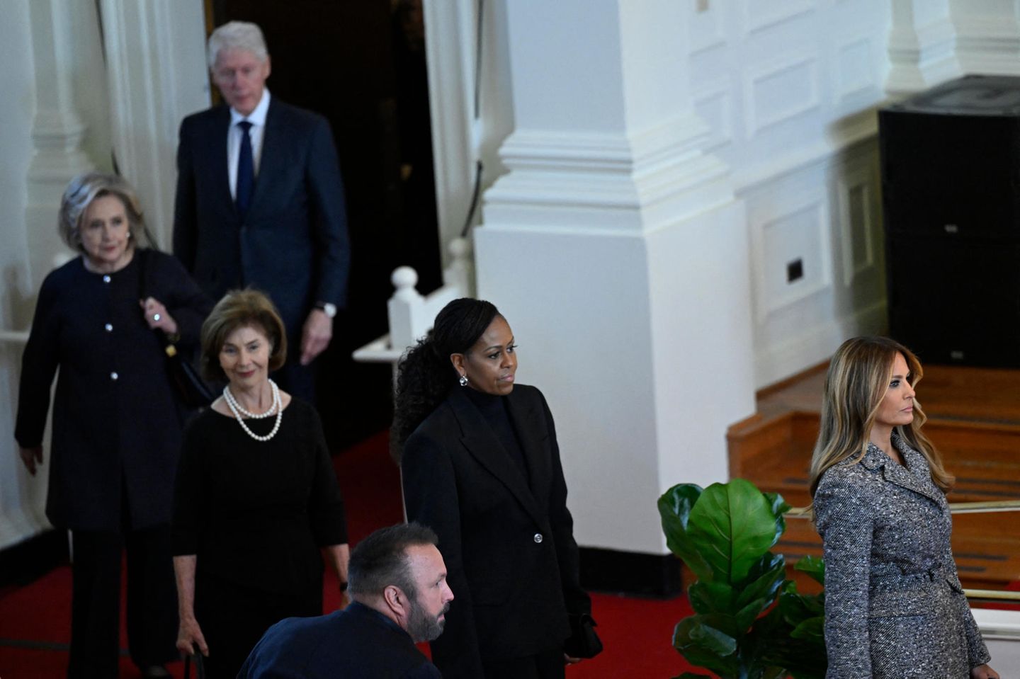 Bill Clinton, Hillary Clinton, Laura Bush, Michelle Obama und Melania Trump in der Glenn Memorial Kirche in Atlanta.