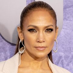 Jennifer Lopez Wegen dieses 7EuroProdukts setzt sich ihr Makeup nicht ab GALA.de