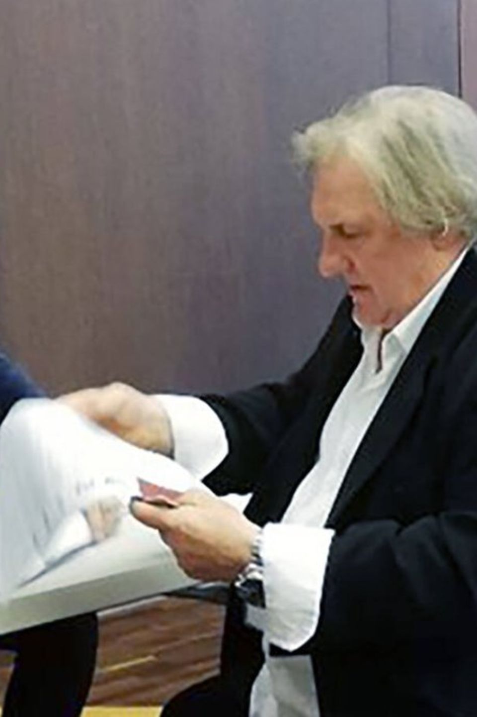 Gérard Depardieu wurde erneut wegen Vergewaltigung angezeigt.