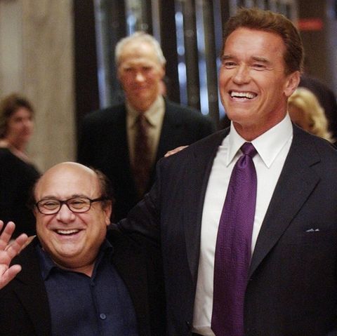 Arnold Schwarzenegger (r.) und Danny DeVito eint eine langjährige Freundschaft.