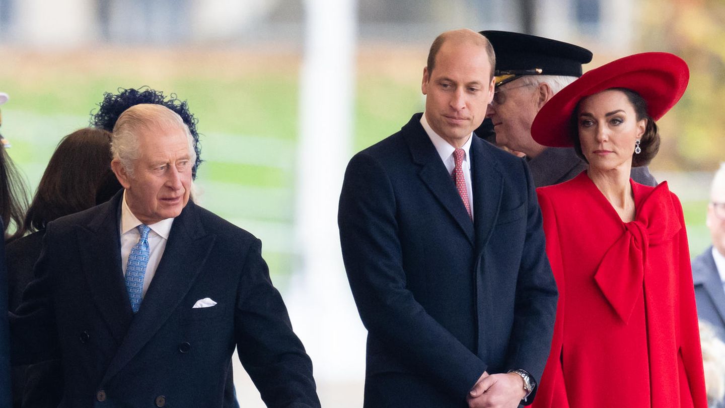 Prinz William Enthüllt! Beharrliche Krönungsforderung an Charles GALA.de