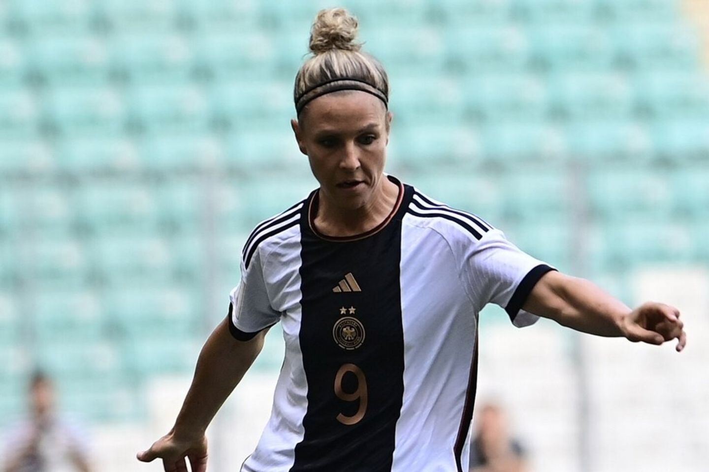 Fußballstar Svenja Huth: Abschied von der Nationalmannschaft | GALA.de