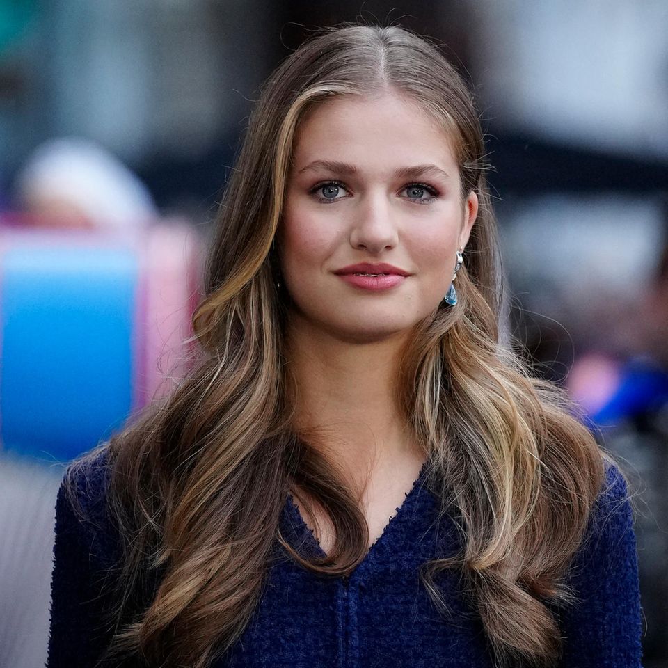 Kaiser, Könige, Fürsten, Scheichs und mehr - Royals weltweit mit Gala ... Kaiser, Könige, Fürsten, Scheichs und mehr - Royals weltweit mit Gala ...