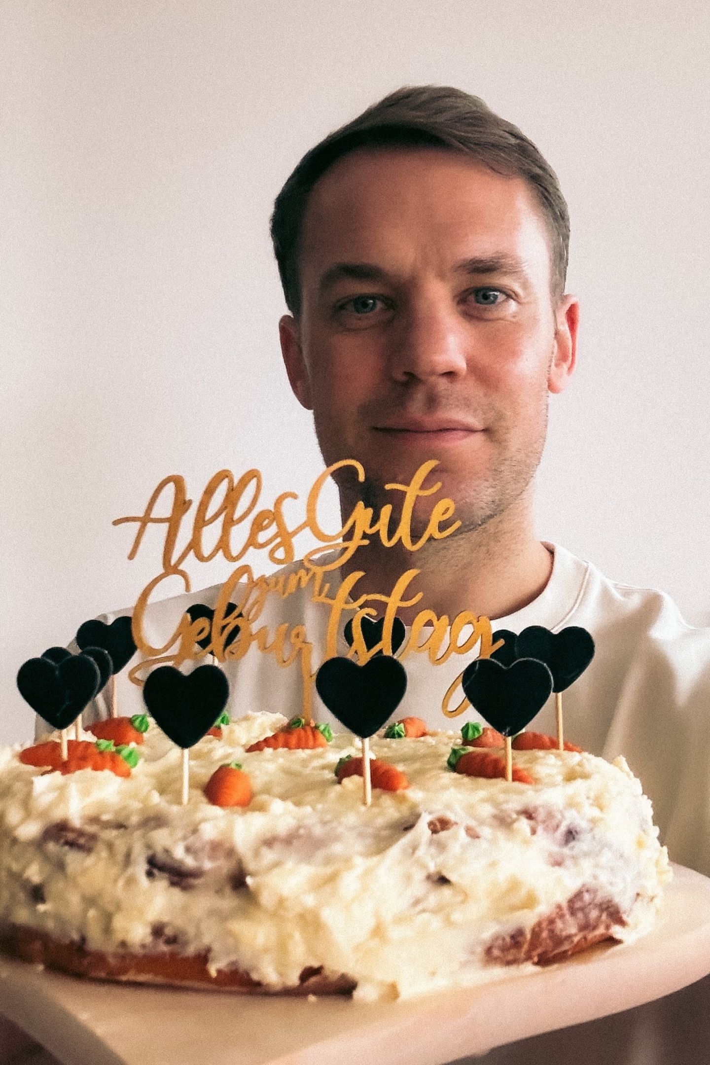 Stars mit Torte: Aber bitte mit Sahne! | GALA.de