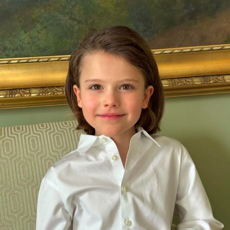Das Prinzenpaar teilt ein neues Porträt von Prinz Alexander von Schweden.