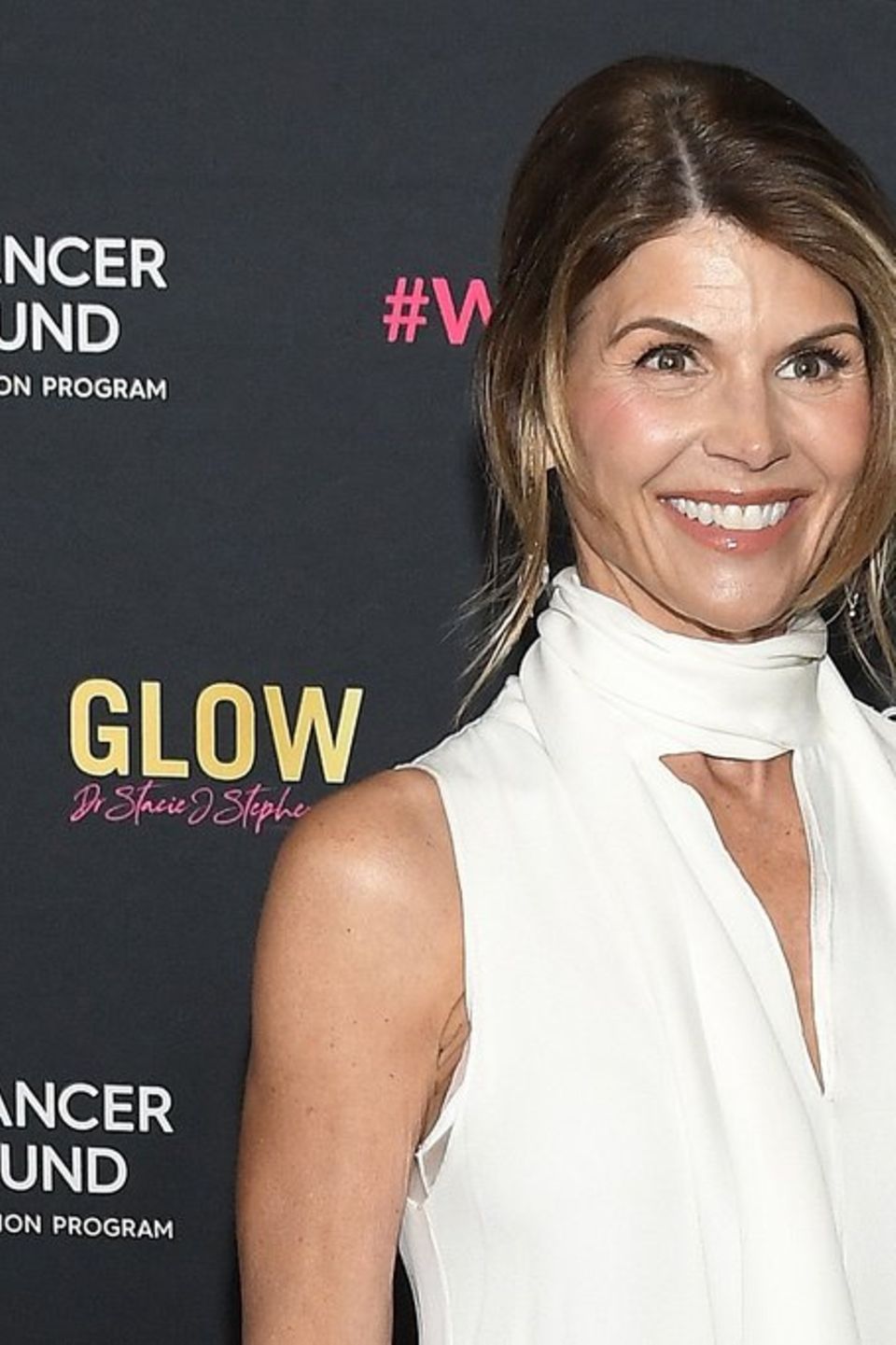 Lori Loughlin - Starporträt, News, Bilder | GALA.de