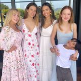 "Ich habe die Liebe heute gespürt", schreibt Jessica Alba zu ihrem schönen Muttertagspost. 