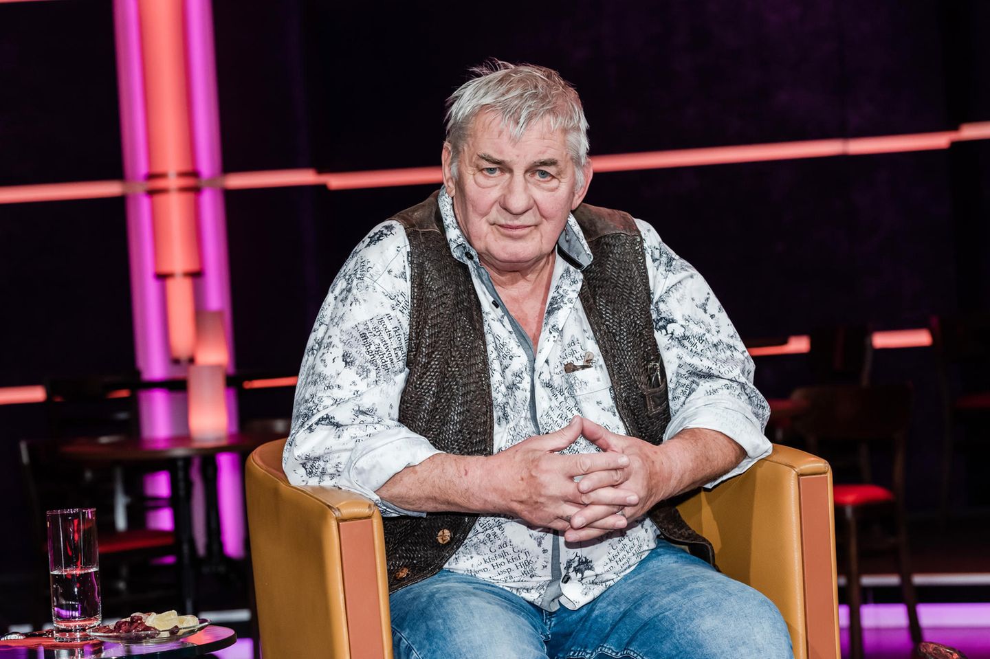 Heinz Hoenig: Er ist nach seiner OP wieder aufgewacht | GALA.de