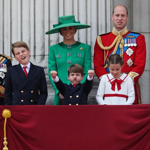 Catherine, Princess of Wales, und Prinz William mit ihren Kindern Prinz George, Prinz Louis und Prinzessin Charlotte