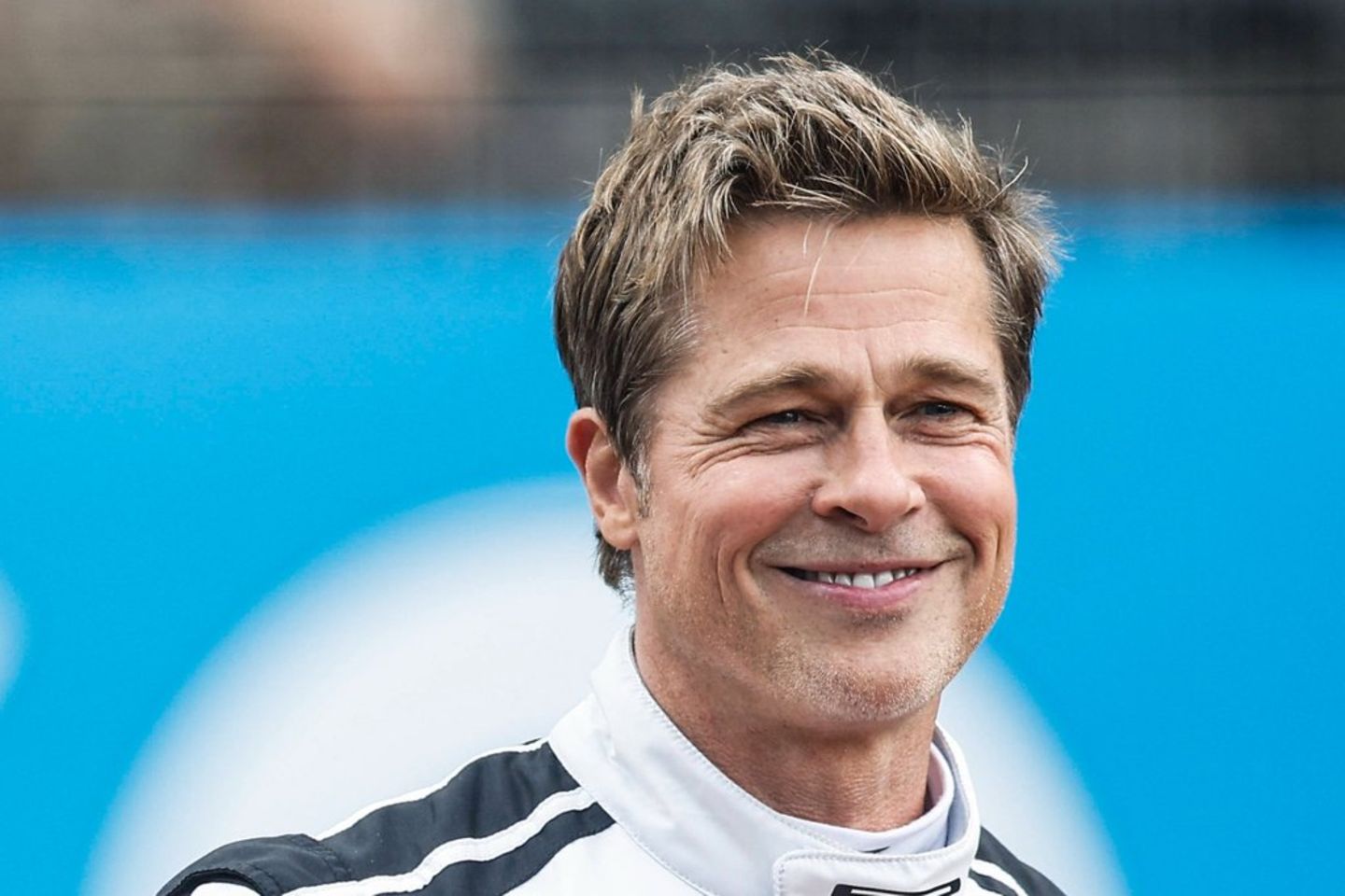 Brad Pitt spielt in seinem neuen Film einen Rennfahrer.