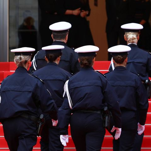 Während der Internationalen Filmfestspiele von Cannes - hier Polizisten vor der Eröffnungszeremonie - gibt es erhöhte Sicherhe