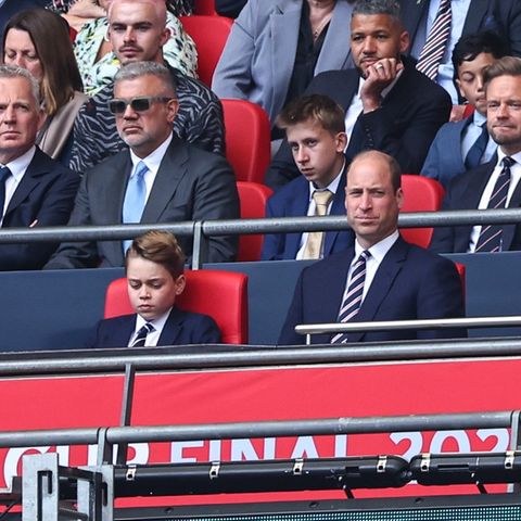Prinz George wirkte beim FA-Cup-Finale neben seinem Vater etwas gelangweilt.
