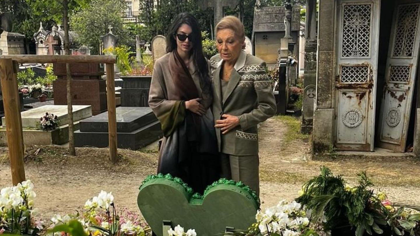 Farah Pahlavi: Einstige Kaiserin trauert am Grab ihrer Tochter Prinzessin Leila (†31)