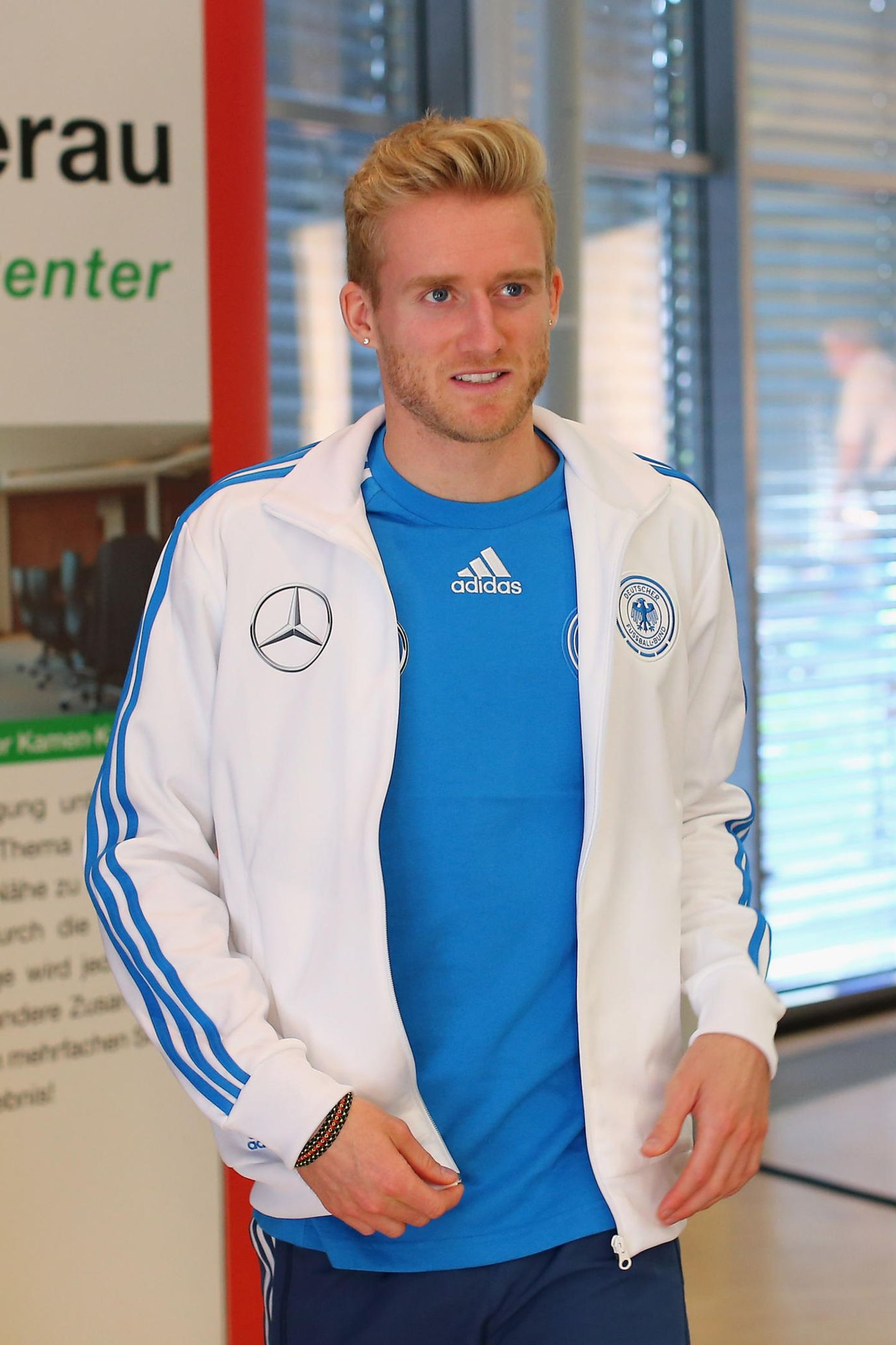 Manuel Neuer: So jung sah der WM-Held bei seinem Bundesliga-Debüt aus ...