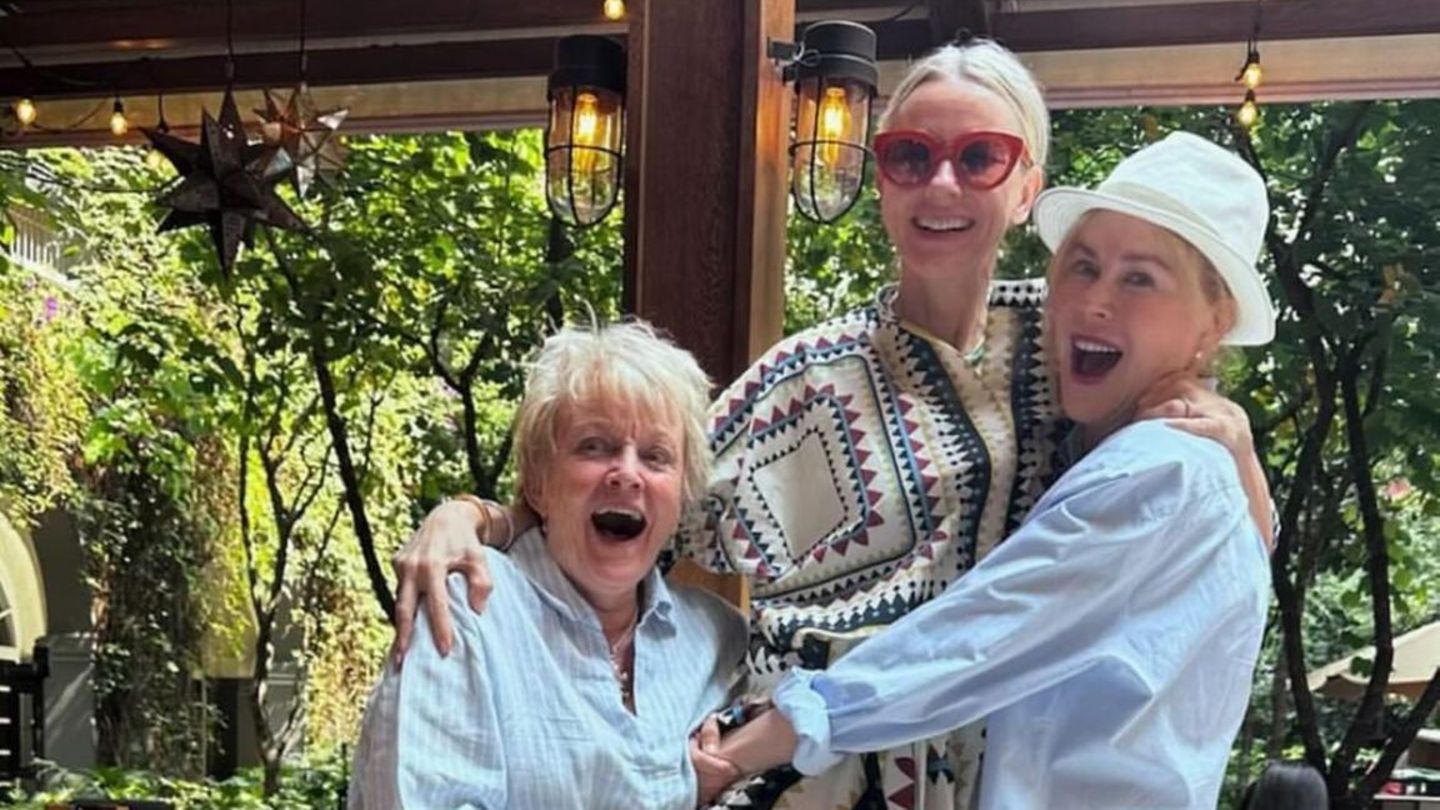 Naomi Watts: Naomi Watts gewährt private Einblicke in Hochzeitsurlaub mit Nicole Kidman