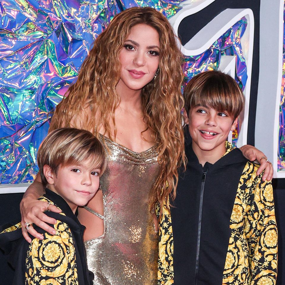 Shakira mit ihren Söhnen Sasha und Milan