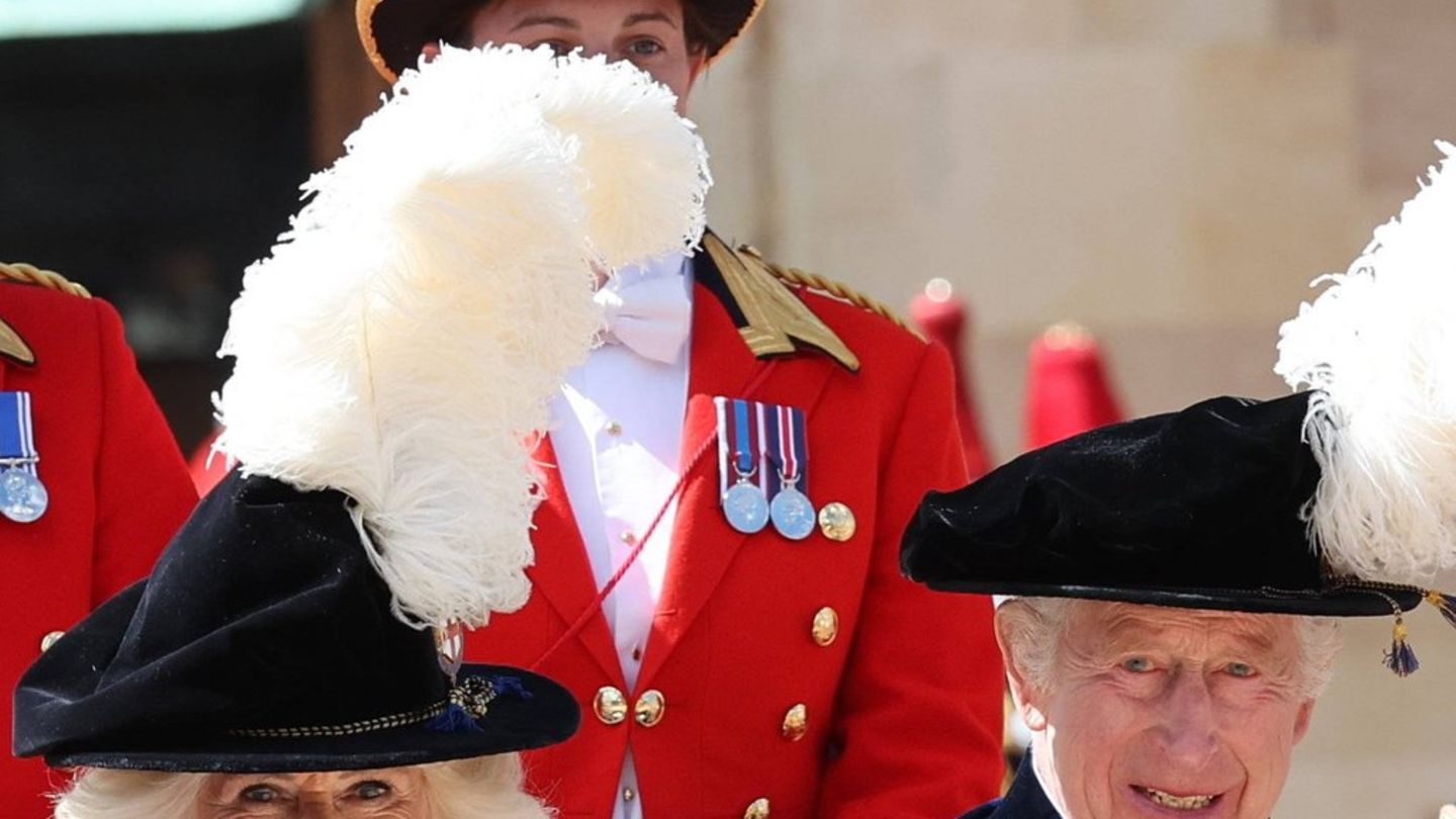 König Charles III.: Mit der Königin beim "Garter Day"-Treffen