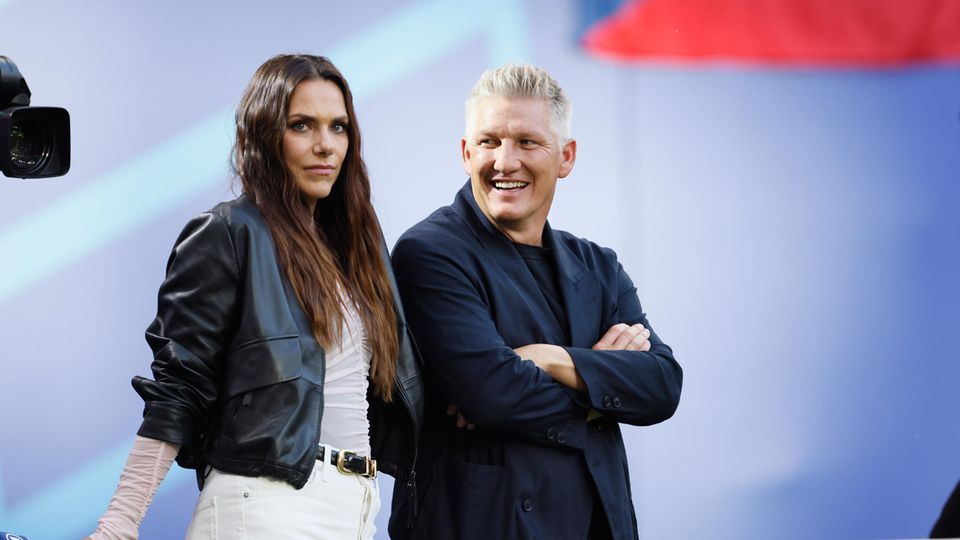 Bastian Schweinsteiger: Mit Esther Sedlaczek stimmt die Chemie auch hinter  den Kulissen