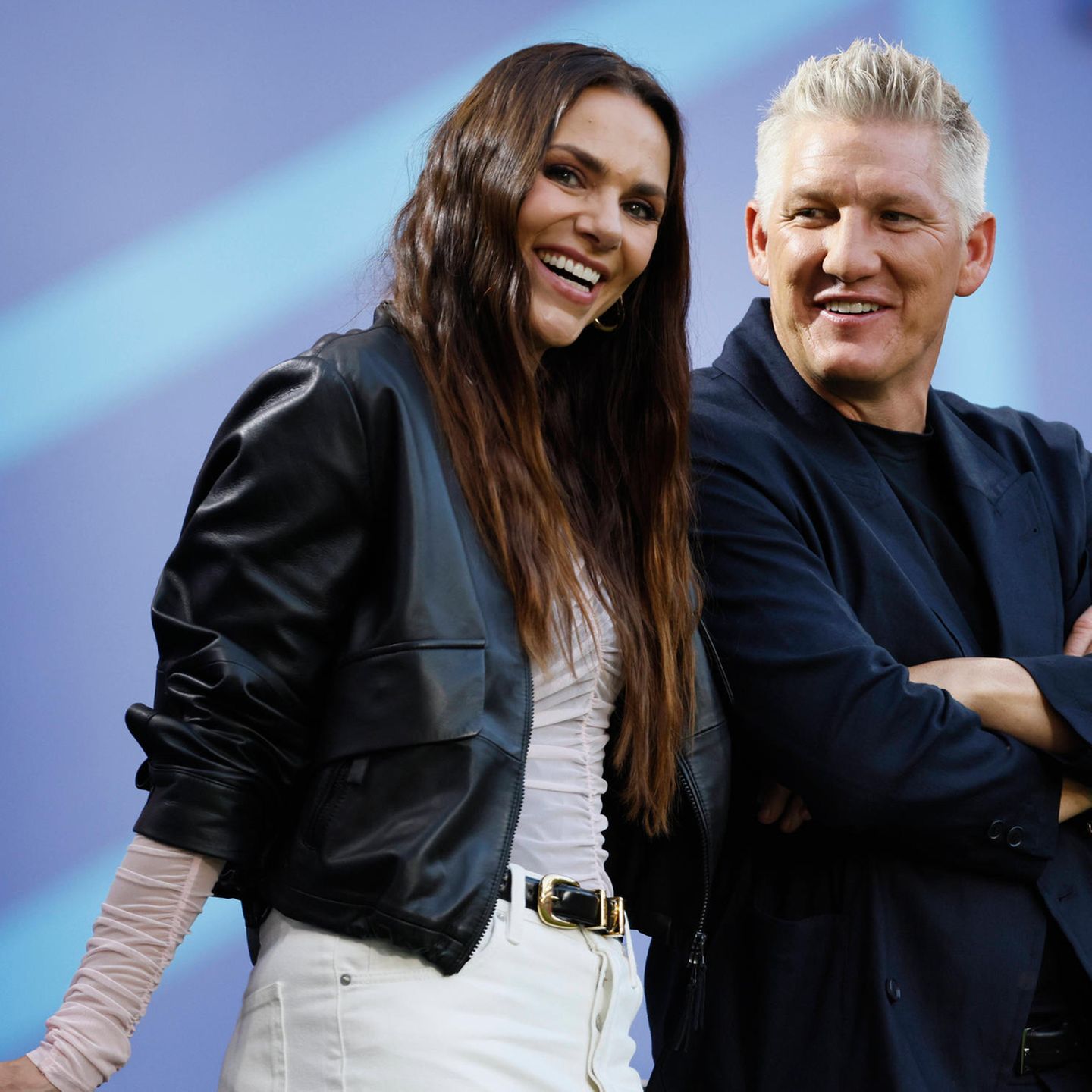 EM-Star Esther Sedlaczek: Kevin Trapp + Co.! Die Lieben der Moderatorin | GALA.de