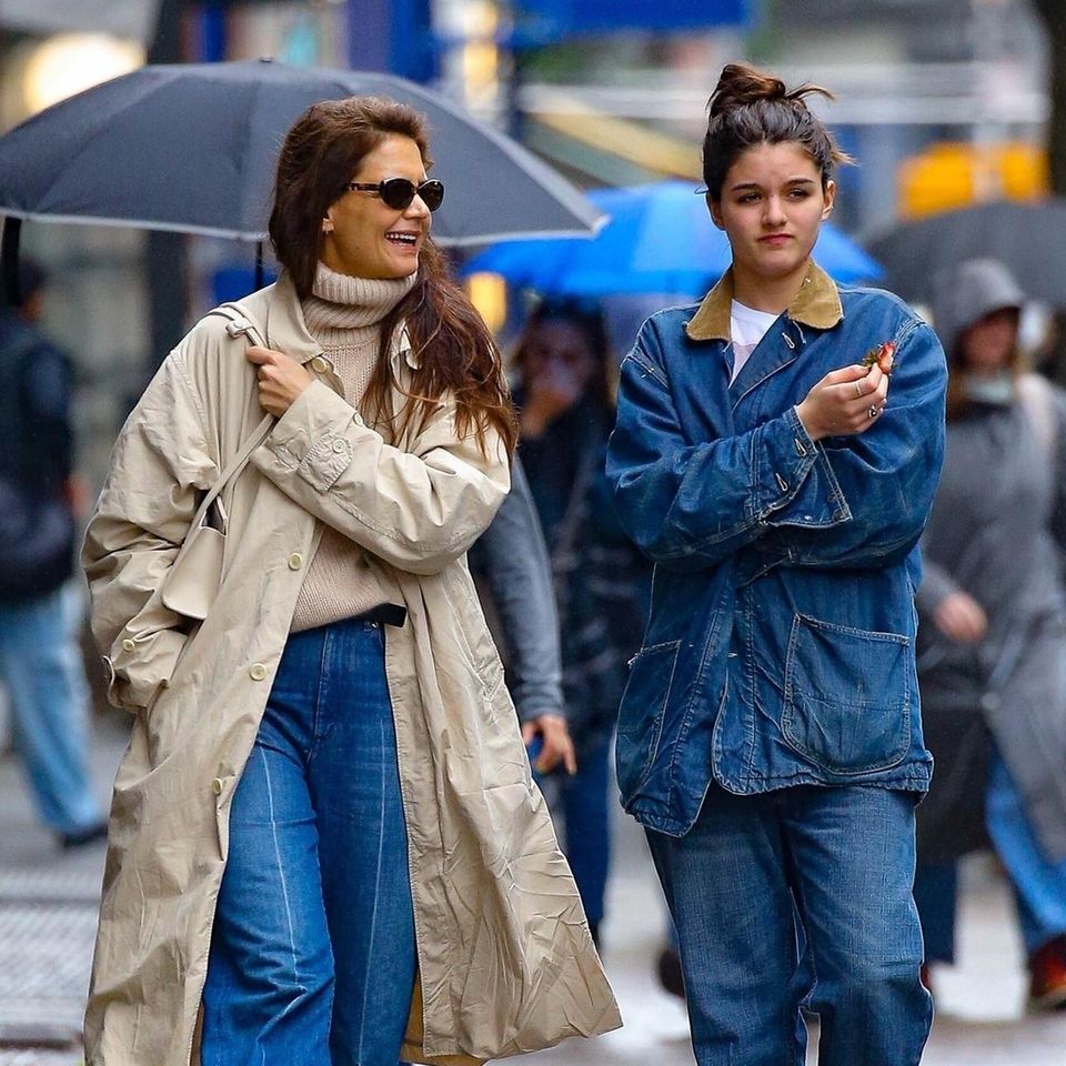 Suri Cruise Mama Katie Holmes plant ersten Besuch auf dem College