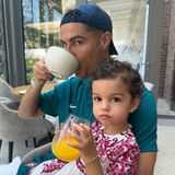 Familie Ronaldo: Cristiano Ronaldo mit Tochter Bella Esmeralda