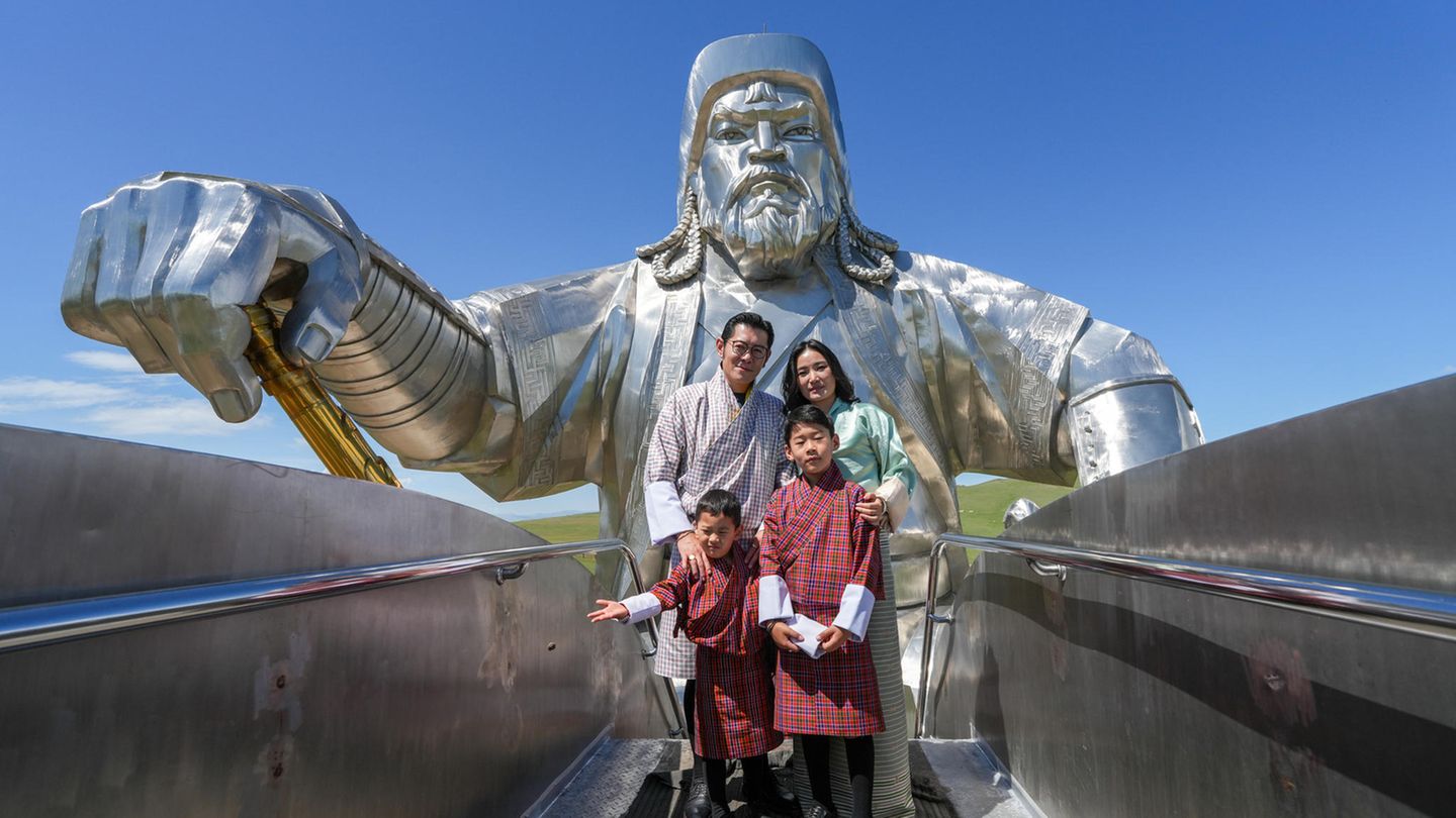 Königshaus Bhutan: Beim Staatsbesuch in der Mongolei kommen die bhutanischen Royals auch touristisch auf ihre Kosten