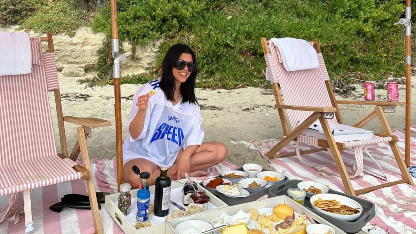 Stars beim Essen: Für Kourtney Kardashian gibt es das Picknick der Superlative