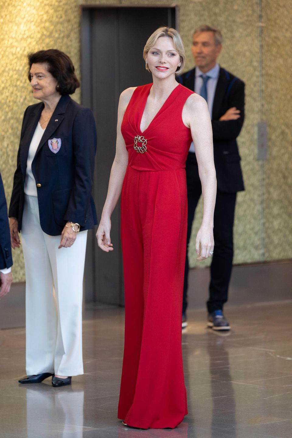 Fürstin Charlène: Kurz vor dem Rot-Kreuz-Ball spaltet ihr Look die ...