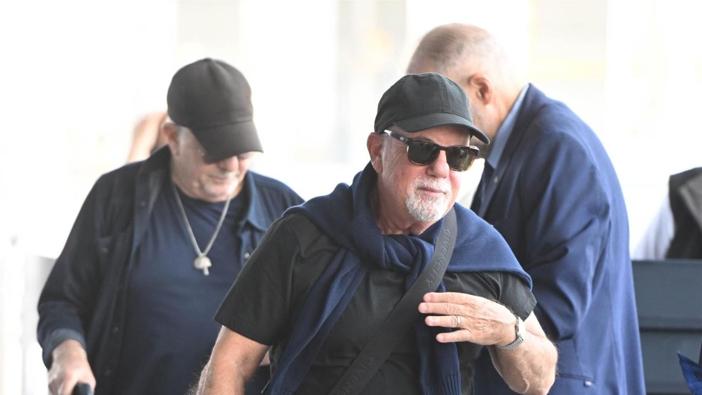 Immer unterwegs: Billy Joel fliegt für sein Konzert nach London