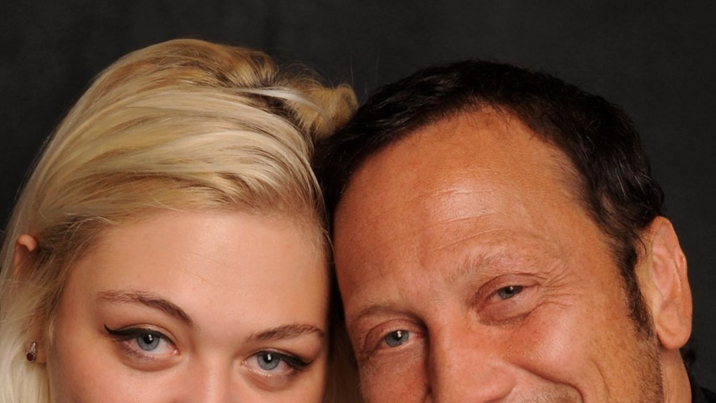 Elle King über ihren Vater Rob Schneider: Er schickte sie als Kind ins Diät-Camp