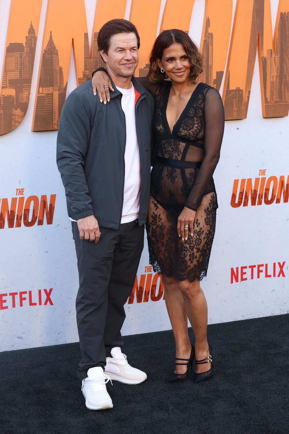 Mark Wahlberg + Halle Berry