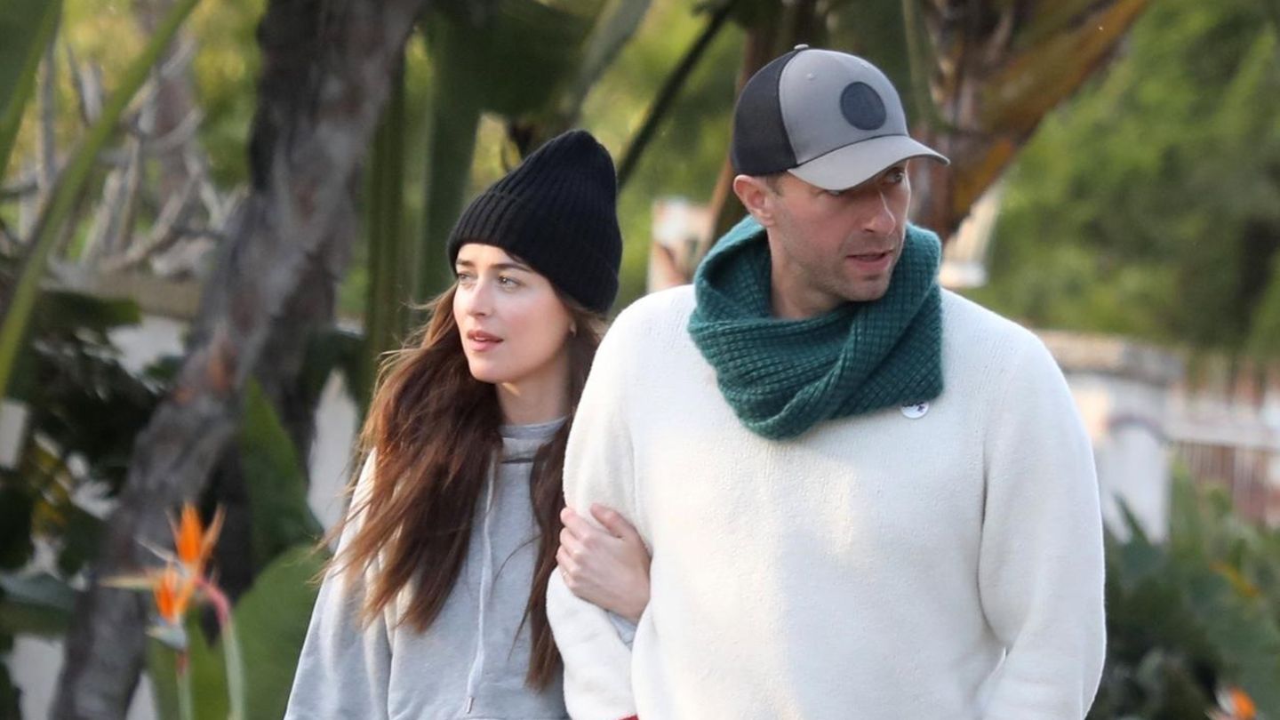 Chris Martin + Dakota Johnson: Liebesaus nach 7 Jahren? Erstes Statement nach Trennungsgerüchten