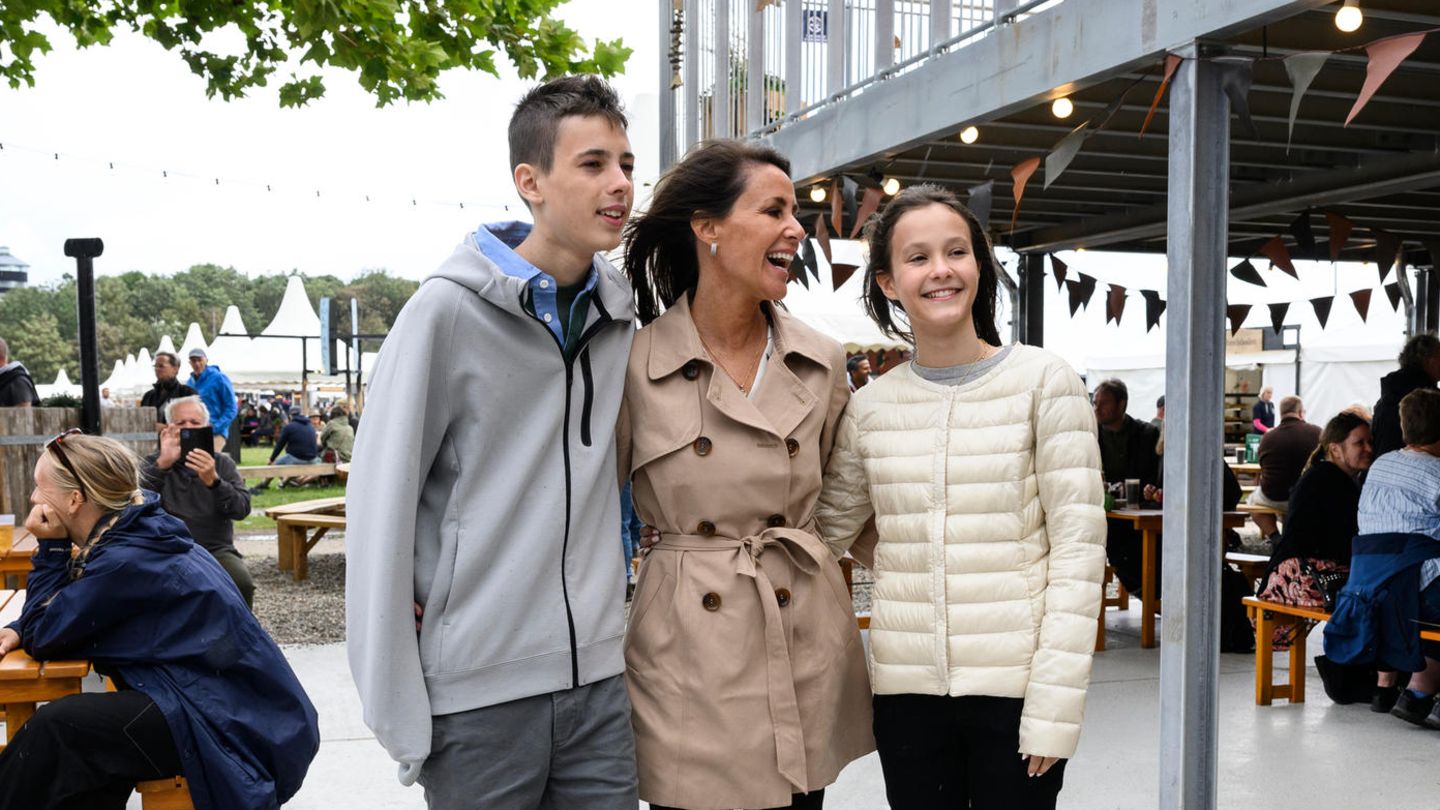 Fashion-Looks: Ihr Trenchcoat ist ein echtes Schn&auml;ppchen, sieht aber viel teurer aus