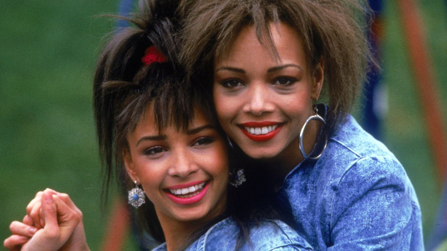 Kim-Appleby-Warum-Pops-ngerin-Kim-Appleby-so-selten-ber-den-tragischen-Tod-von-Schwester-Mel-spricht