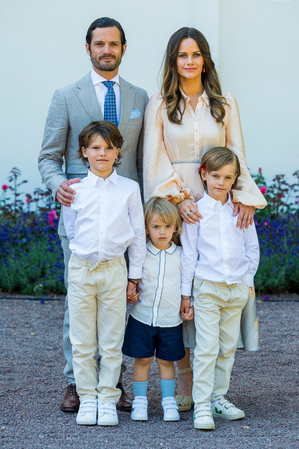 Prinz Carl Philip und Prinzessin Sofia mit Prinz Alexander, Prinz Julian und Prinz Gabriel (v.l.n.r.).